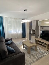 Inchiriez apartament 3 camere, cartierul Ștrand