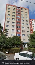 Închiriez apartament 3 camere decomandat zona Alexandru Vlahuță Brașov