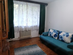 Închiriez apartament cu 2 camere în Oradea, Rogerius, 300 euro