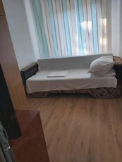 Inchiriez apartament cu 3 camere pentru studenti in zona Sat Vacanta