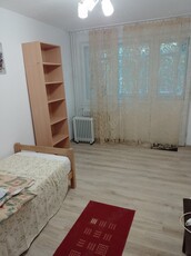 Închiriez apartament de 3 camere in Drumul Taberei