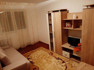 Închiriez apartament Zona Spitalul Județean