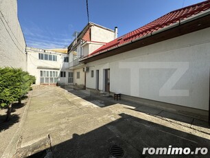 INVESTITIE! Casa de vanzare cu 10 camere, 350 mp utili, zona 7 Noiembrie