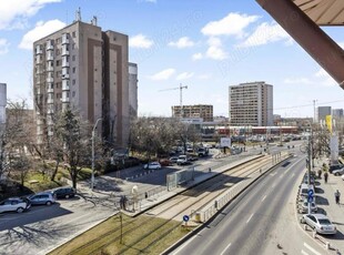 INVESTITIE ! Vila S+P+2+M cu spațiu comercial Blvd.Timisoara 789000 Euro