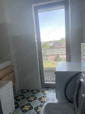 Mihai Eminescu, linga Piata Mare, apartament 1 camera, et.3, lift,garaj sub bloc,300 euro luna