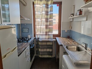 Ofer pentru închirierea unui apartament 2 camere