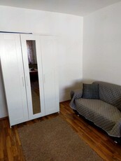 particular inchiriez apartament 2 camere Aviatiei