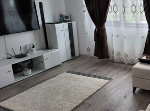 Particular inchiriez apartament Constanta