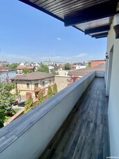 Proprietar inchiriez apartament trei camere Unirii