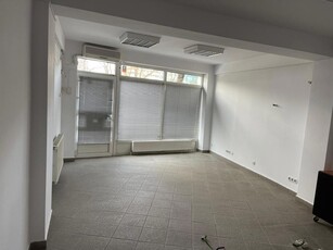 Spatiu comercial parter 40mp in vila, zona Cotroceni / Razoare