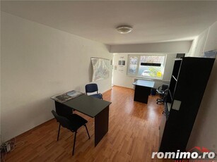 Spatiu Comercial, ultracentral, zona Hotel Vrancea, 72 mp, de inchiriat