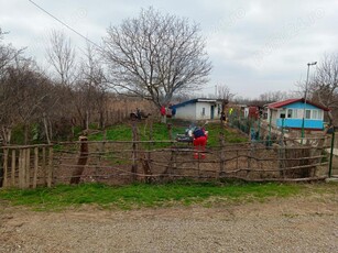 Teren intravilan delta dunarii cu iesire la DUNARE 500m pe canal acces din dunare