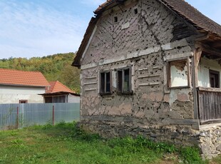 teren intravilan(loc de casa), sat Ranusa, comuna Moneasa, jud,.Arad