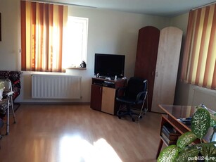 Vand apartament in casa Brasov, Stupini ,parter inalt 140 mp ,curte si intrare separata