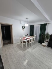 Vand casa 4 camere, stil mediteranean