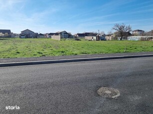 Vand teren intravilan 460 mp in Cumpana, strada asfaltata