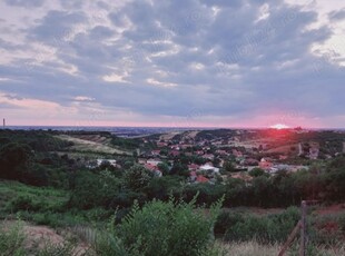 Vand teren Paleu panorama deosebita! Utilitati!!