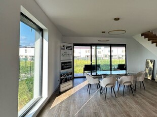 VILA DUPLEX 4 CAMERE