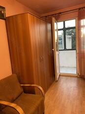 Zona Bul.Cetatii-Bogdanestilor, apartament 1 camera, etaj 3 din 4, chirie 250 euro