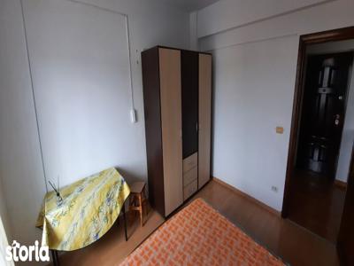 G.Enescu apartament 2 camere decomandate etaj 1