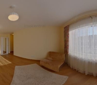 Apartament, 2 camere si parcare