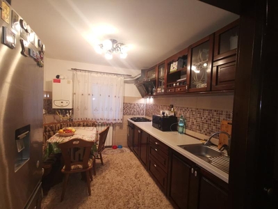 Apartament 3 camere str.Gh.Avramescu