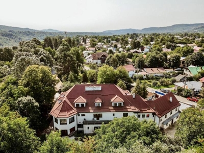 Vila Zoldy, 21.823 mp teren cu iesire catre paraul Prahova