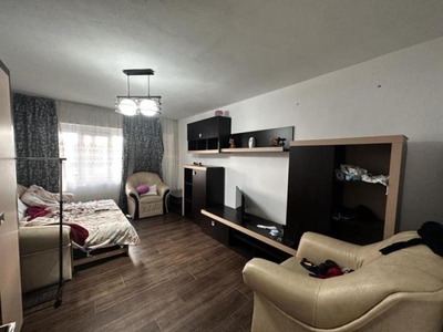 Vanzare apartament 3 camere in Targoviste-zona M11.