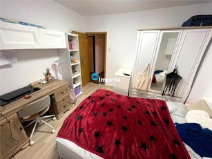 Alexandru cel Bun ,parcul Voievozilor, apartament 3 camere decomandat de vanzare!