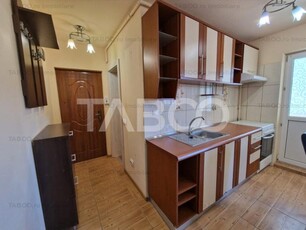 Apartament 2 camere de vanzare mobilat zona Vasile Aaron Sibiu