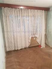 Apartament 2 camere zona Cantemir -