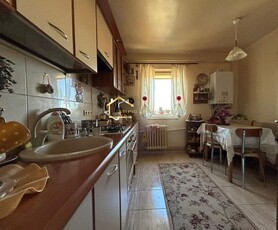 Apartament 3 camere etaj intermediar Tatarasi - Dispecer