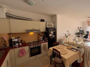 Apartament cu 2 camere, etaj 3/8, zona Tatarasi