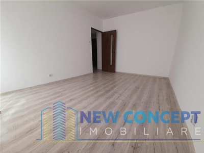 Apartament de vanzare 3 camere zona Gara-Mc Donalds