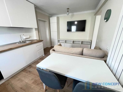 Apartament de vanzare modern 2 camere(transf. in 3) zona Centru -Palas