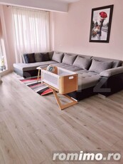 Apartament 2 camere, decomandat, 50 mp, 2 locuri de parcare/garaj, zona Eroilor!