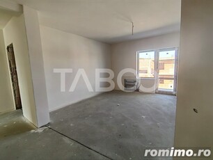 Apartament la etajul 1 cu 3 camere balcon si loc de parcare