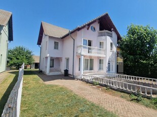 Casa tip vila, de vanzare in Cetate