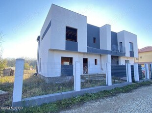 Corbeanca - Petresti, vila 139 mp utili, 33 mp terase, lot 410 mp!