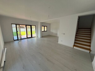 DUPLEX spațios cu 3 dormitoare și teren 350mp (la 5 min. de la IKEA)