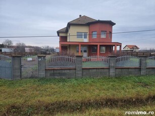 Mosnita Veche-Casa individuala P+1+M-220mp utili-1100mp teren-180.000 euro