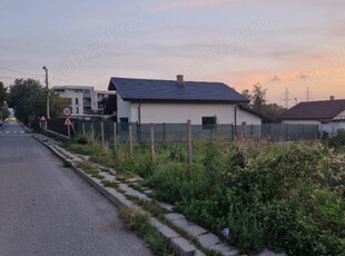 Teren intravilan zona 9 mai , 500mp