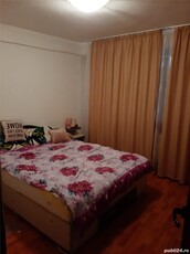 vand apartament cu 2 camere