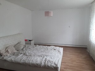 Vand urgent!!! Casa in Gradiste cu teren 500 mp