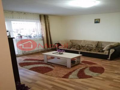 Apartament 3 camere, etaj 1, mobilat -utilat, zona Cetate