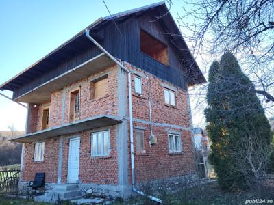 Casa caramida 3 camere teren 1629 mp Burlusi investitie Bucuresti
