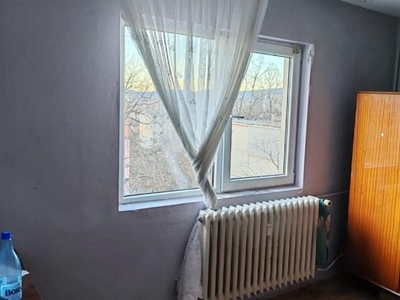 2 camere, decomandat, 40 mp, de vanzare apartament in zona Tatarasi, Eternitate, Cod 153313