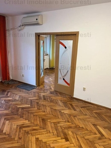 Apartament 4 camere in zona cotroceni