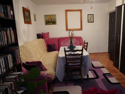 Apartament cu 2 camere de vanzare in zona Central