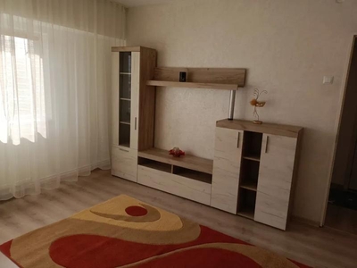 Apartament de inchiriat cu 3 camere- Zona Carrefour Felicia